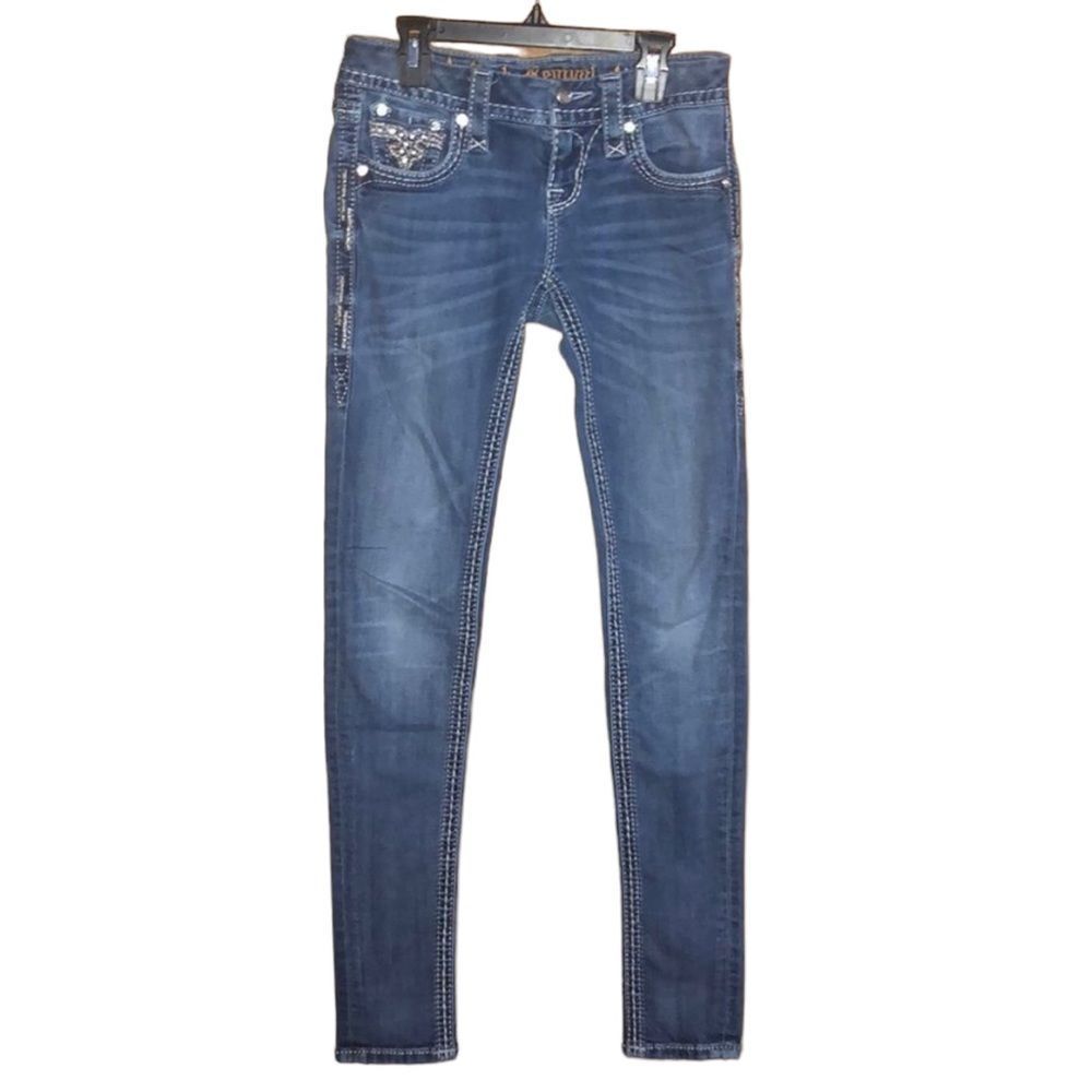 🎉H/P🥳11/17 BEST IN JEANS POSH PARTY👖 •ROCK REVIVAL•BETTY SKINNY JEANS SIZE 24